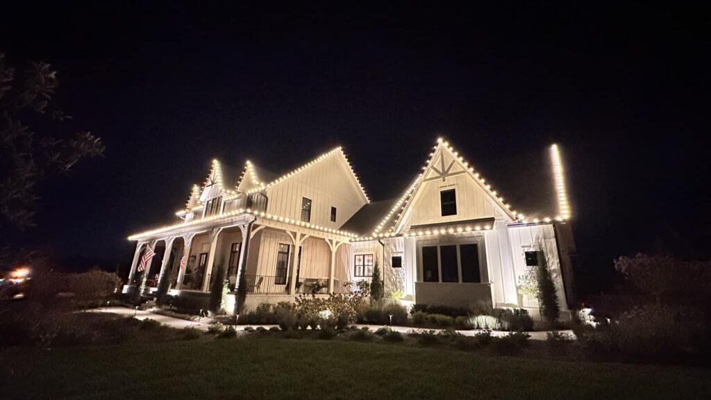 Best Christmas Light Installation in Smyrna TN