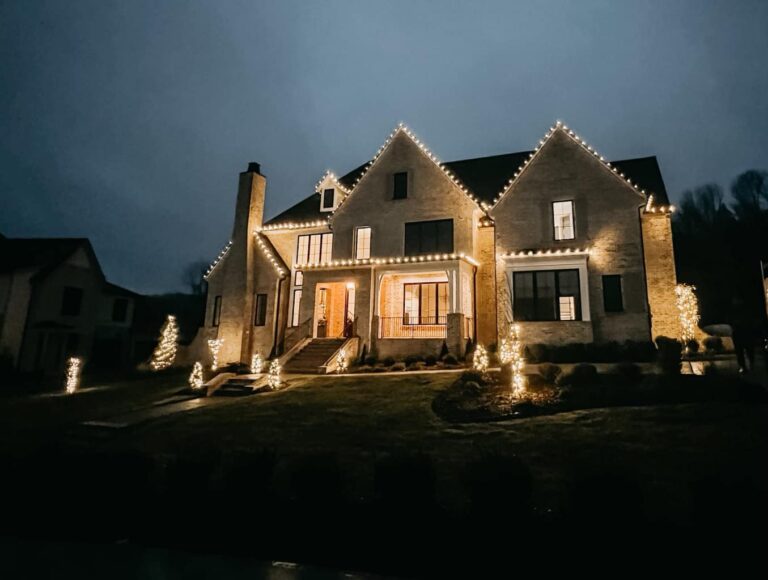 Best Residential Christmas Lighting Installation Nashville TN