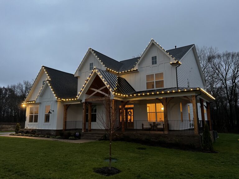 Top Christmas Light Installation in La Vergne TN