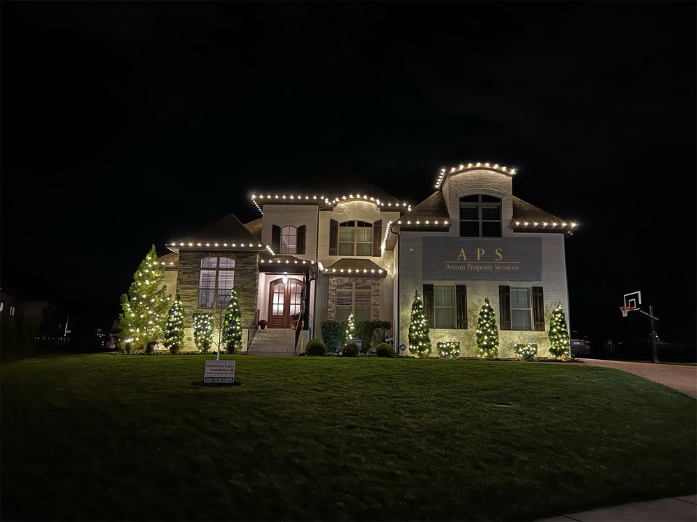 Top Commercial Christmas Lighting Installation Nashville